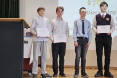 07ee281c-aec9-4b7c-a71a-52b28271a597