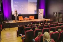 5deb29b9-9d7b-423f-a2be-a0af6dc35990